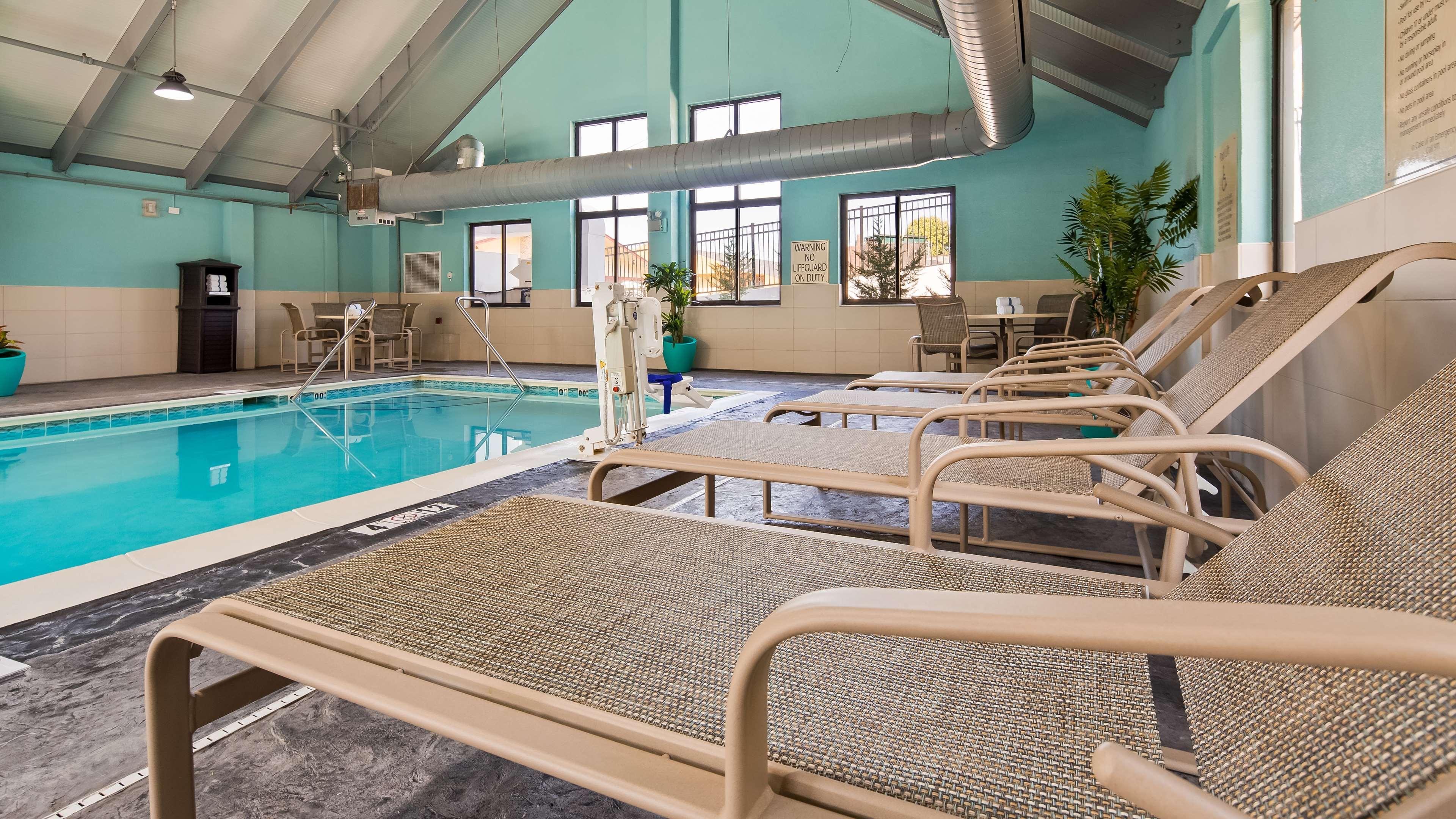 Best Western Eagles Inn Моргед Екстер'єр фото