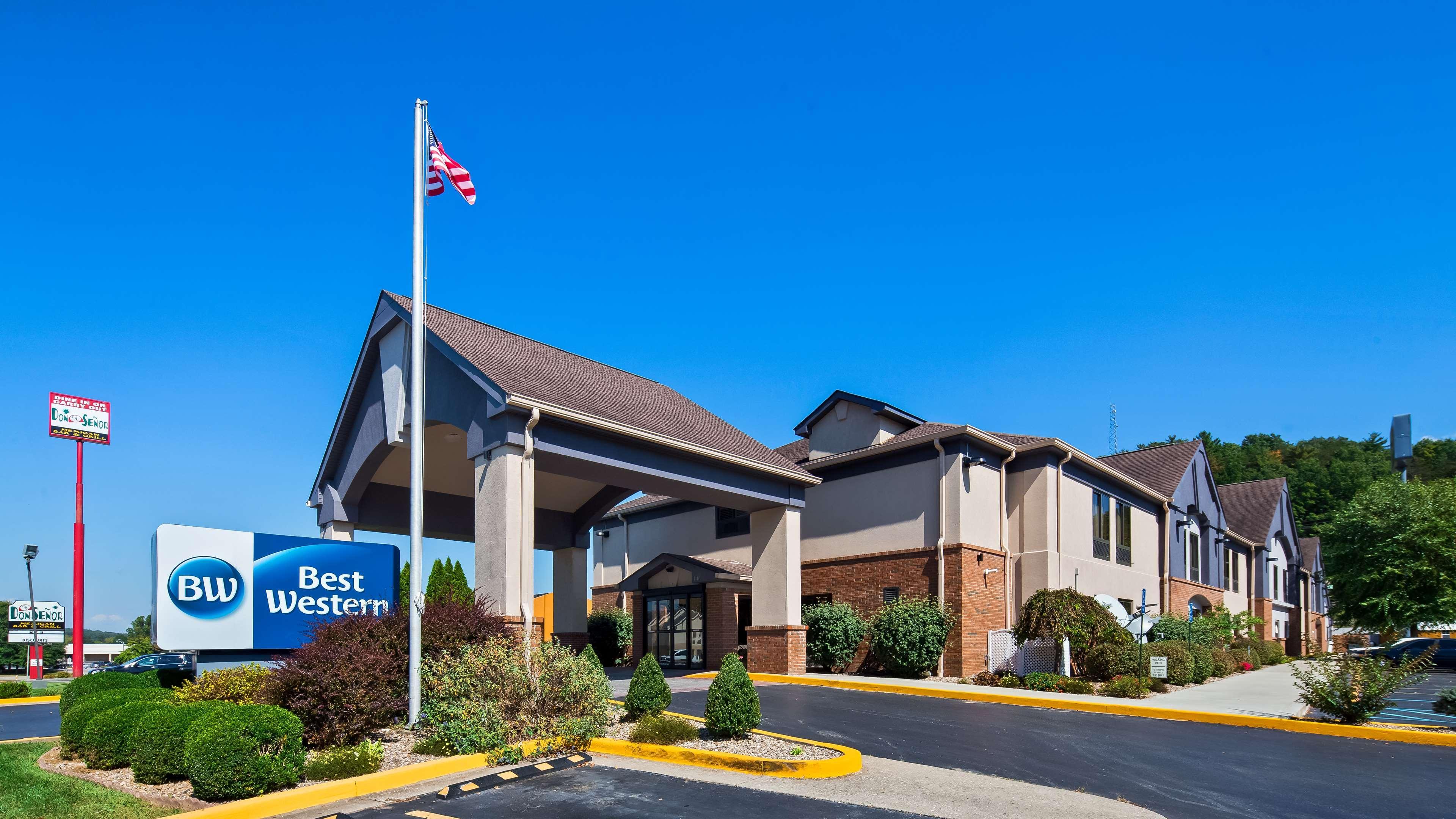 Best Western Eagles Inn Моргед Екстер'єр фото