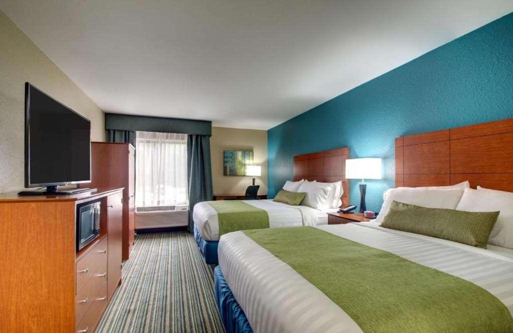 Best Western Eagles Inn Моргед Номер фото
