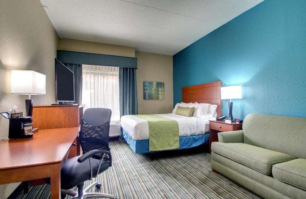 Best Western Eagles Inn Моргед Номер фото