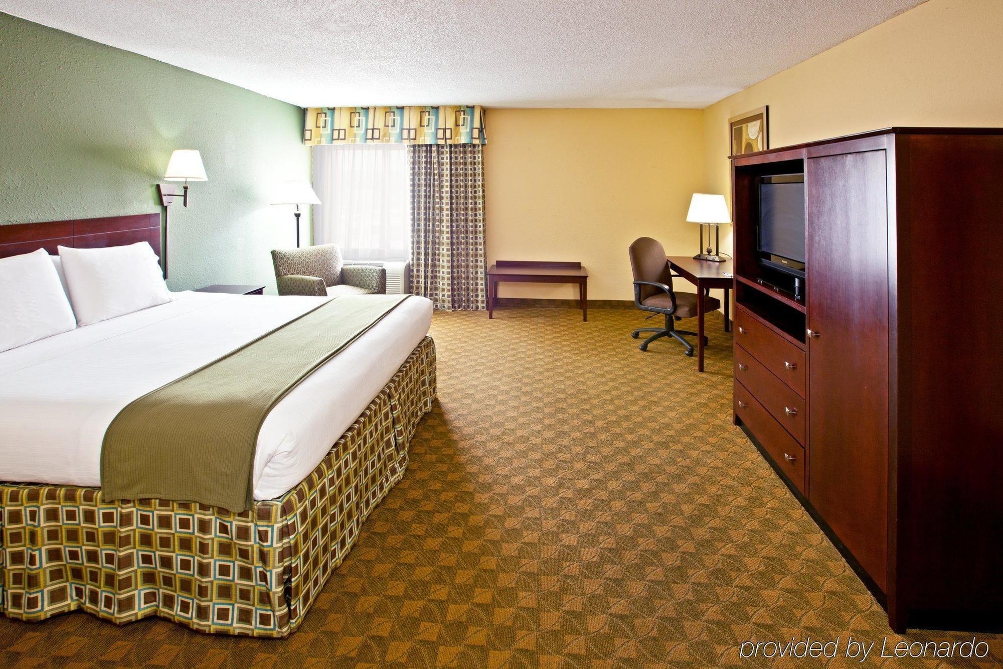 Best Western Eagles Inn Моргед Номер фото